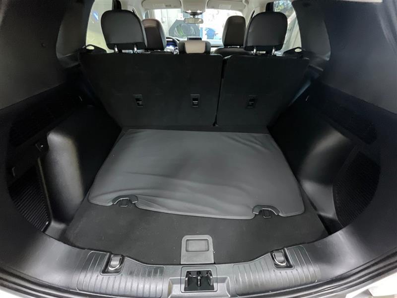 used 2022 Ford Escape car, priced at $15,995