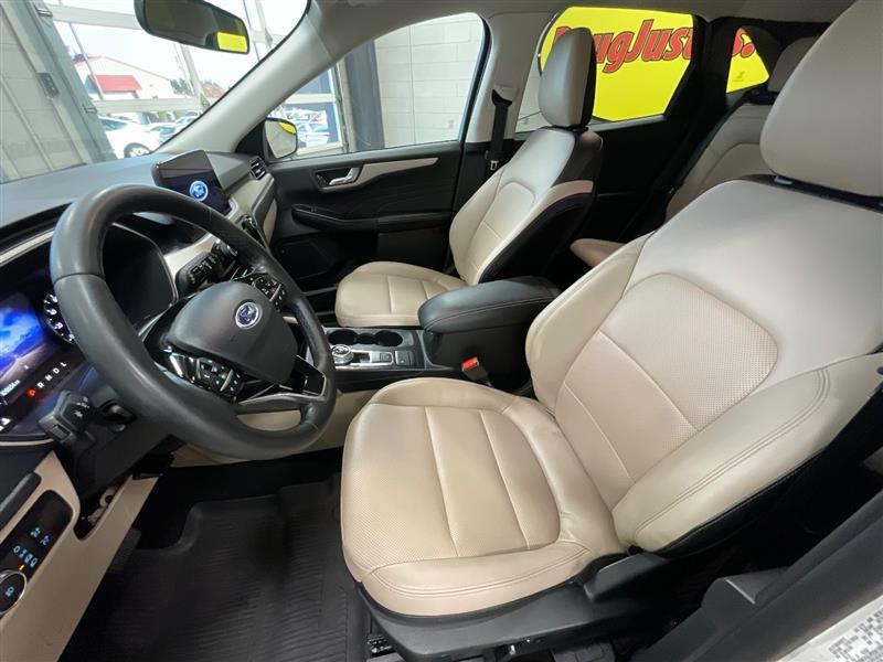 used 2022 Ford Escape car, priced at $15,995