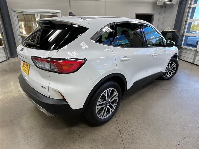 used 2022 Ford Escape car, priced at $15,995