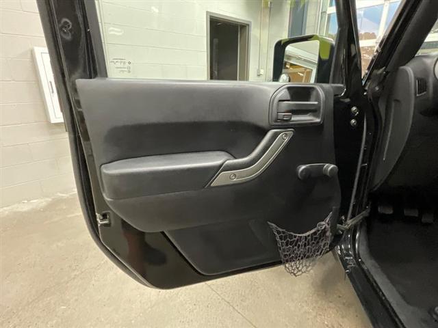 used 2015 Jeep Wrangler Unlimited car, priced at $17,995