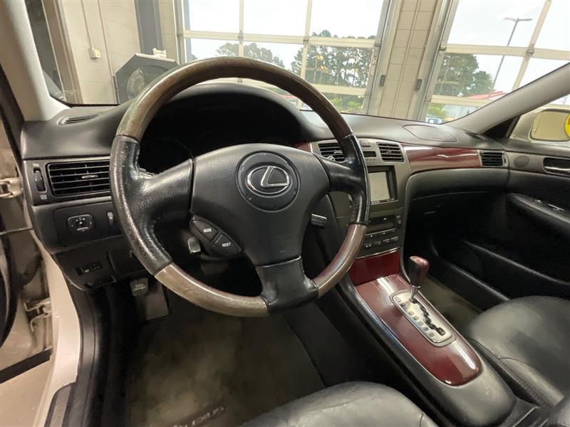 used 2002 Lexus ES 300 car, priced at $5,850