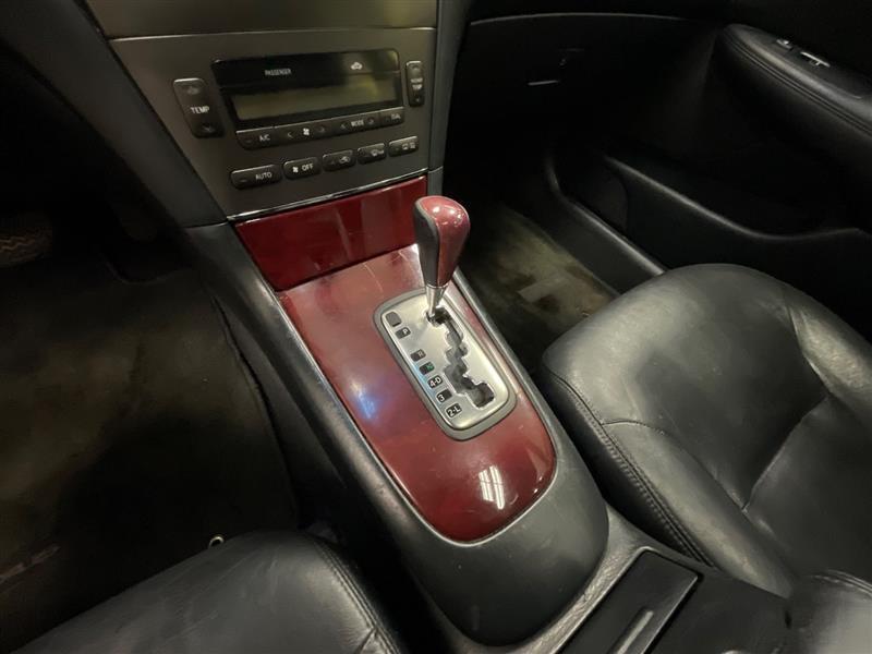 used 2002 Lexus ES 300 car, priced at $5,850