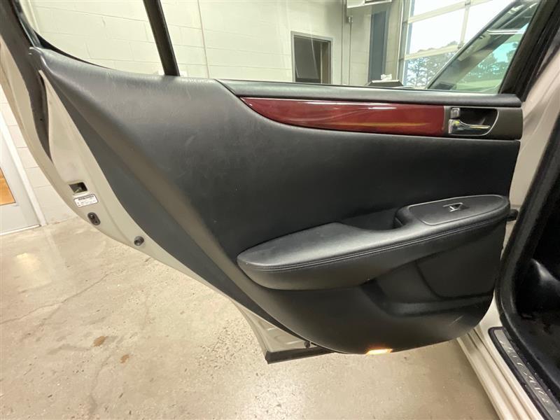 used 2002 Lexus ES 300 car, priced at $5,850