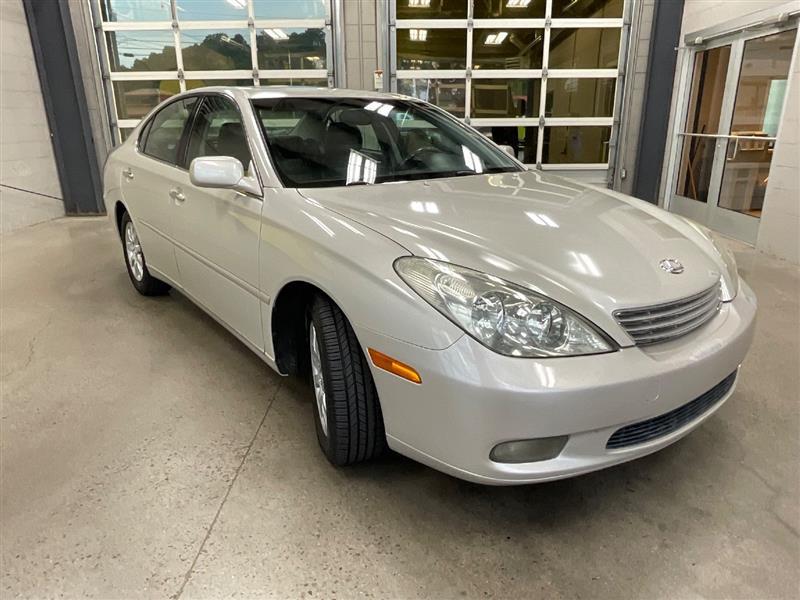 used 2002 Lexus ES 300 car, priced at $5,850