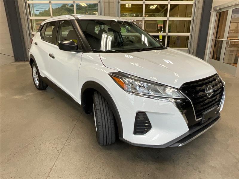 used 2022 Nissan Kicks car, priced at $9,950