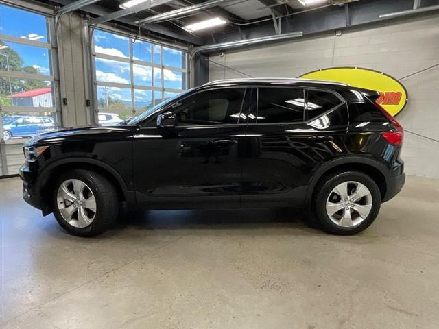 used 2021 Volvo XC40 car, priced at $20,850