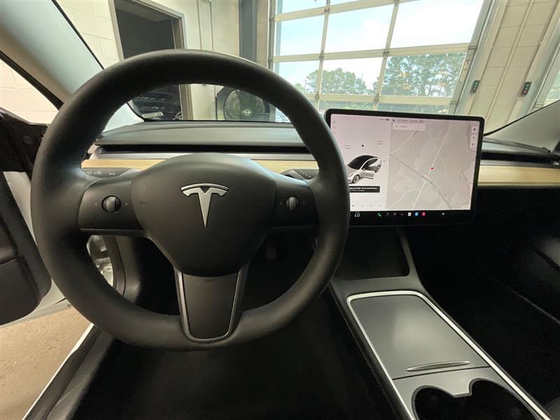 used 2021 Tesla Model 3 car, priced at $27,988