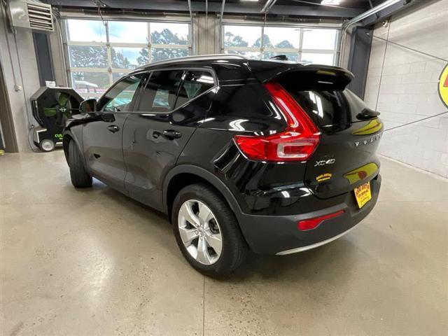 used 2020 Volvo XC40 car, priced at $18,900