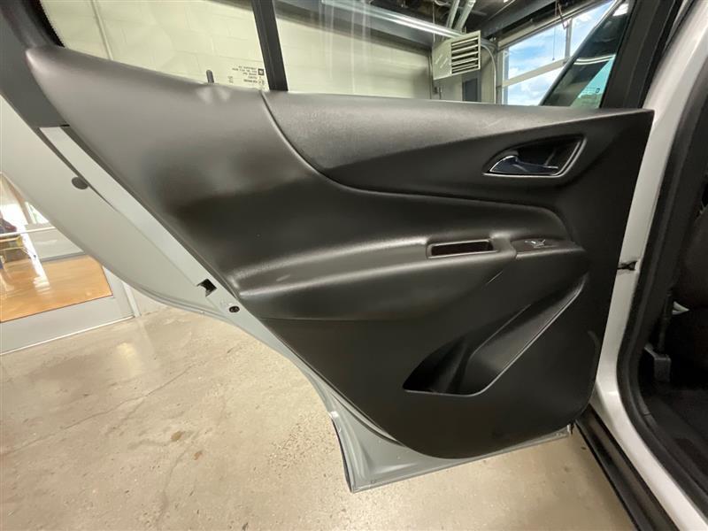 used 2022 Chevrolet Equinox car, priced at $10,850