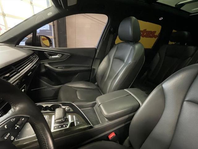 used 2017 Audi Q7 car, priced at $17,995