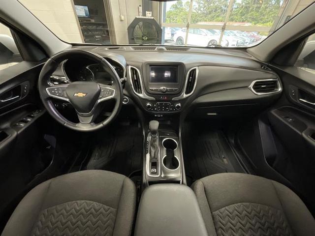 used 2022 Chevrolet Equinox car, priced at $10,995