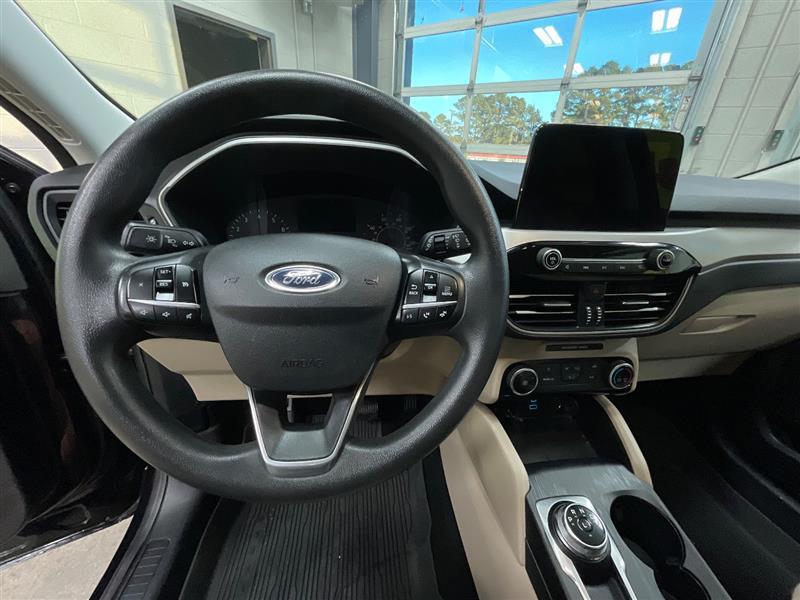 used 2022 Ford Escape car, priced at $12,995