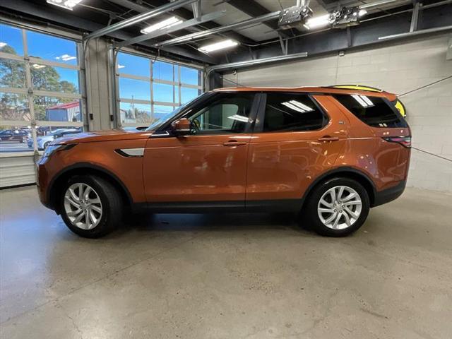 used 2018 Land Rover Discovery car, priced at $21,450