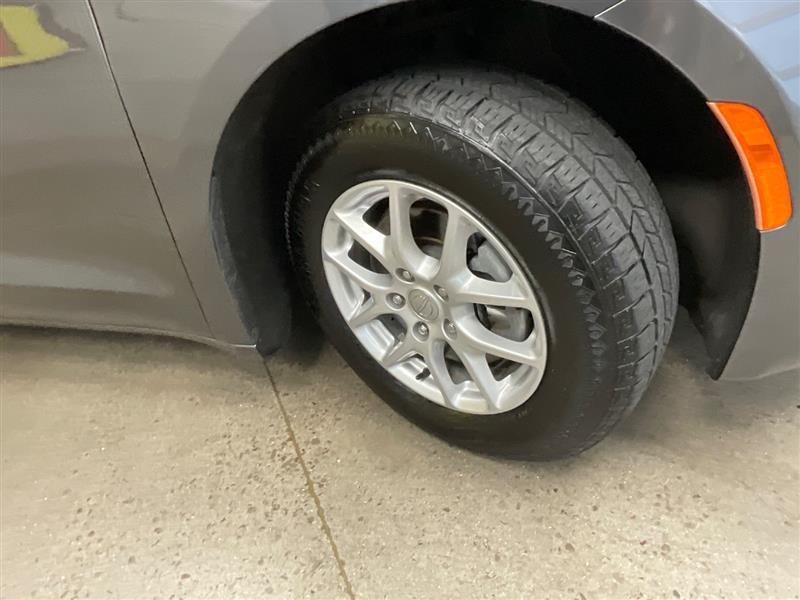 used 2020 Chrysler Pacifica car, priced at $16,995