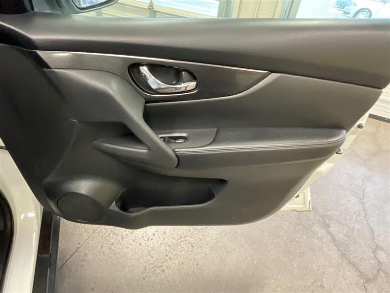 used 2017 Nissan Rogue car, priced at $10,995