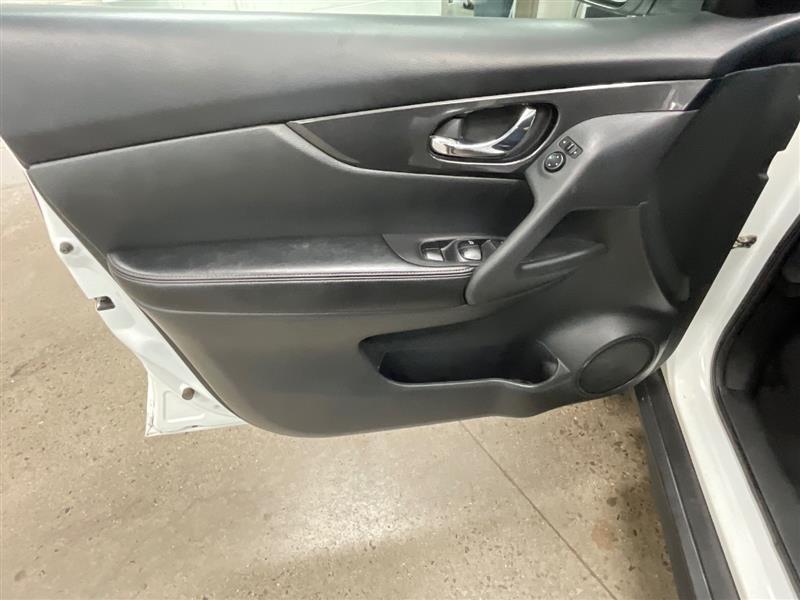 used 2017 Nissan Rogue car, priced at $10,995