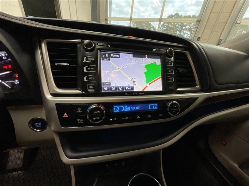 used 2016 Toyota Highlander car, priced at $18,995