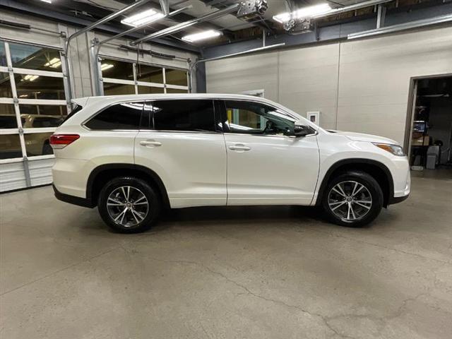 used 2017 Toyota Highlander car, priced at $17,895