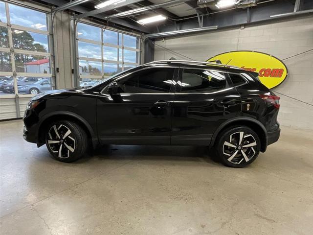 used 2020 Nissan Rogue Sport car, priced at $13,995