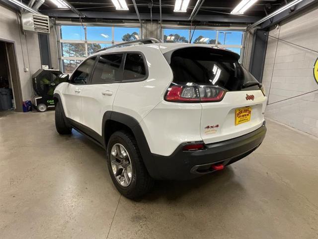 used 2019 Jeep Cherokee car, priced at $17,995