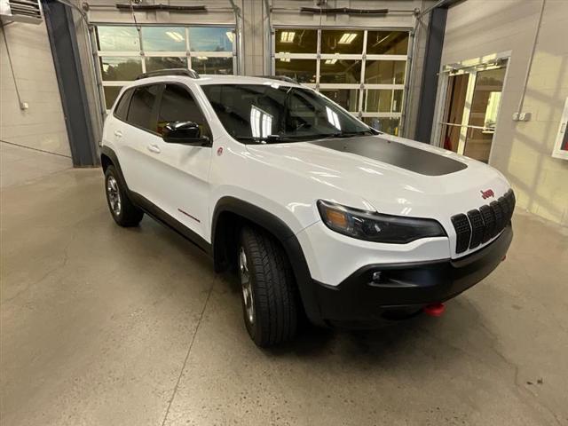 used 2019 Jeep Cherokee car, priced at $17,995