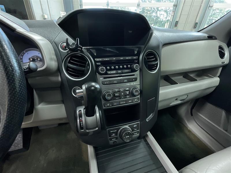 used 2015 Honda Pilot car, priced at $8,995