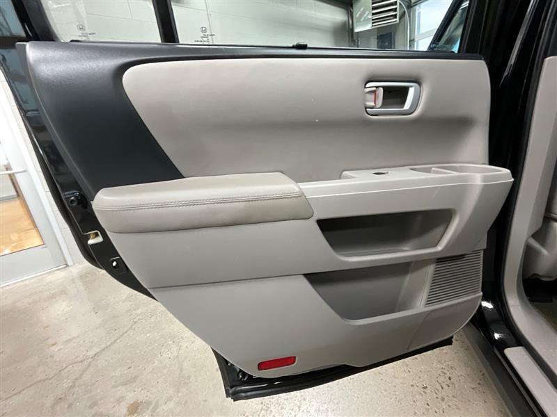 used 2015 Honda Pilot car, priced at $8,995