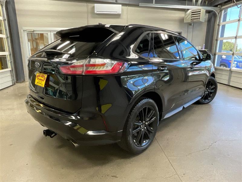 used 2020 Ford Edge car, priced at $17,988