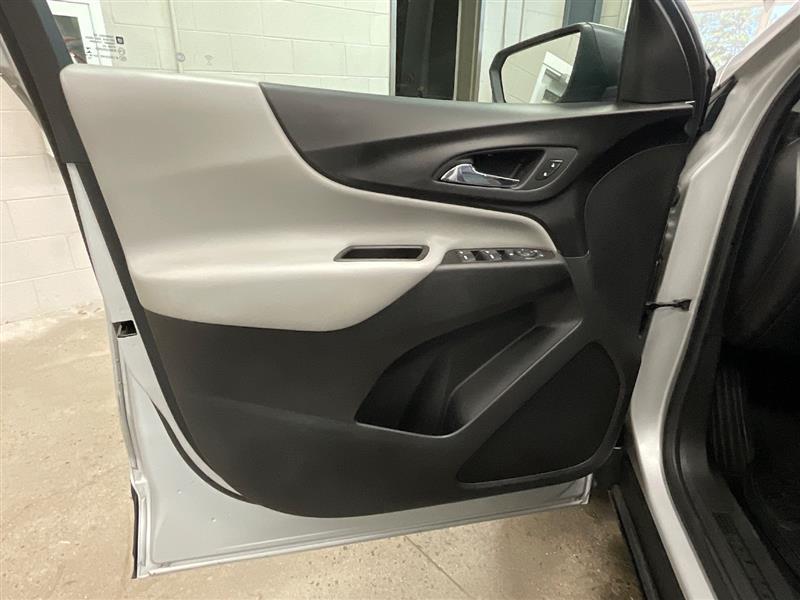 used 2020 Chevrolet Equinox car, priced at $12,995