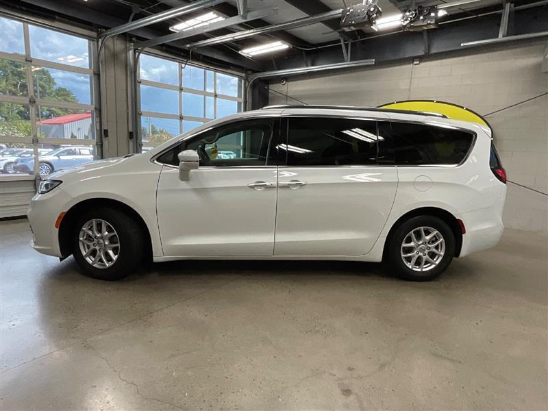 used 2021 Chrysler Pacifica car, priced at $18,850