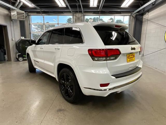 used 2015 Jeep Grand Cherokee car, priced at $16,950