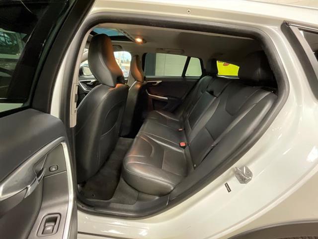 used 2018 Volvo V60 Cross Country car, priced at $9,850