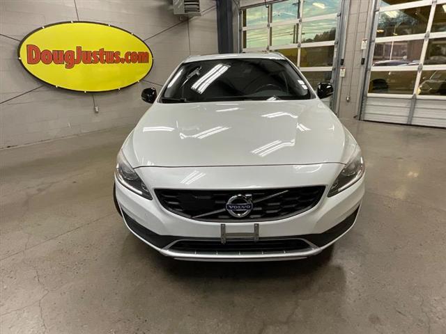 used 2018 Volvo V60 Cross Country car, priced at $9,850