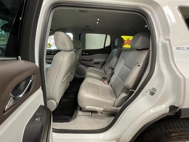 used 2023 GMC Acadia car, priced at $19,850