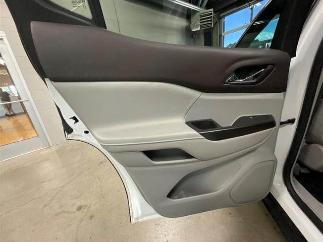 used 2023 GMC Acadia car, priced at $19,850