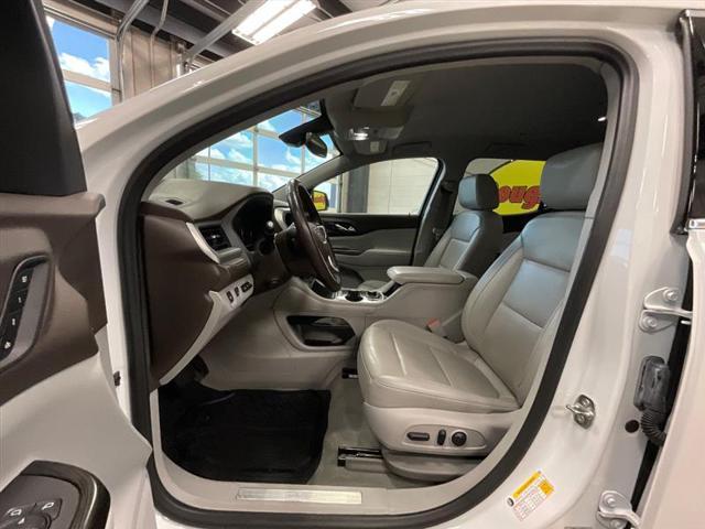 used 2023 GMC Acadia car, priced at $19,850