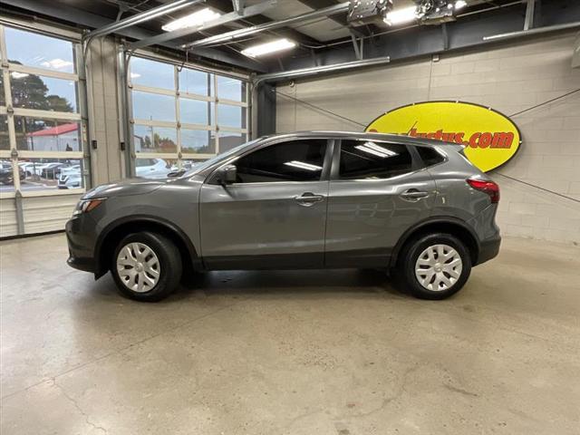 used 2019 Nissan Rogue Sport car, priced at $11,995