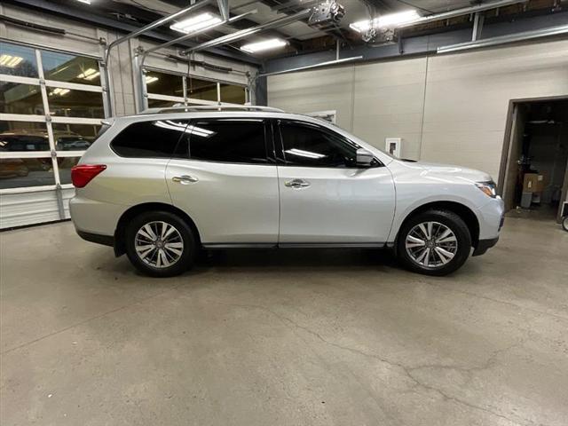 used 2020 Nissan Pathfinder car, priced at $13,995