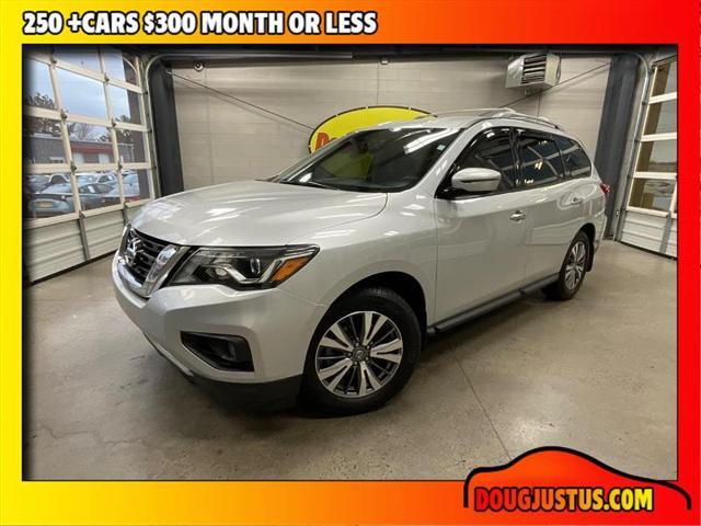 used 2020 Nissan Pathfinder car, priced at $13,995