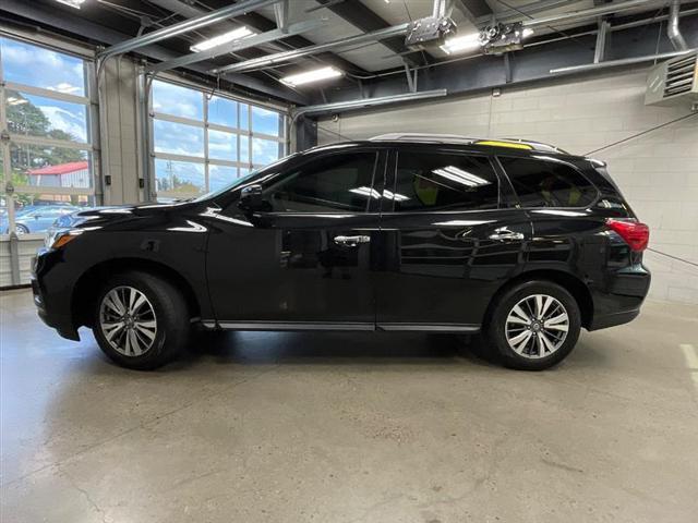 used 2020 Nissan Pathfinder car, priced at $19,995