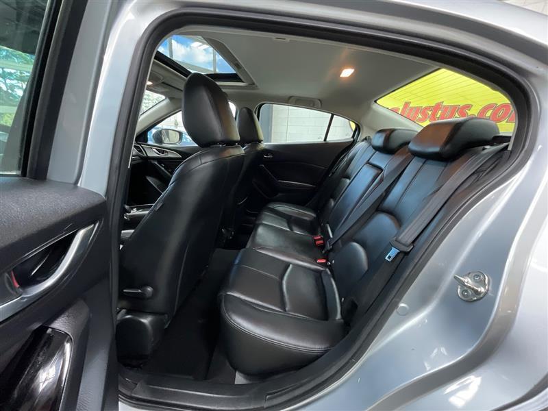 used 2018 Mazda Mazda3 car, priced at $11,995