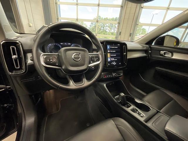 used 2021 Volvo XC40 car, priced at $21,450