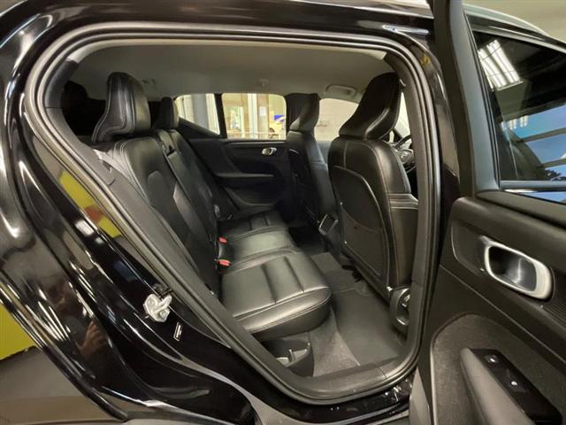 used 2021 Volvo XC40 car, priced at $21,450