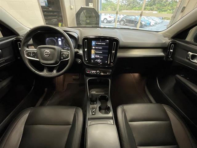 used 2021 Volvo XC40 car, priced at $21,450