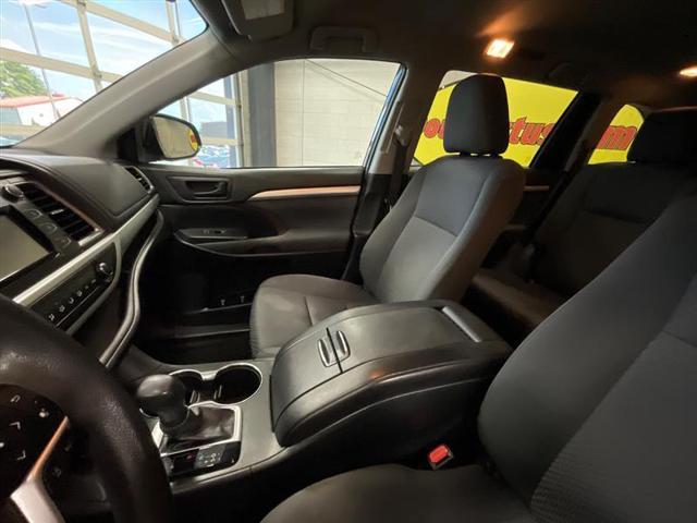 used 2019 Toyota Highlander car, priced at $20,850