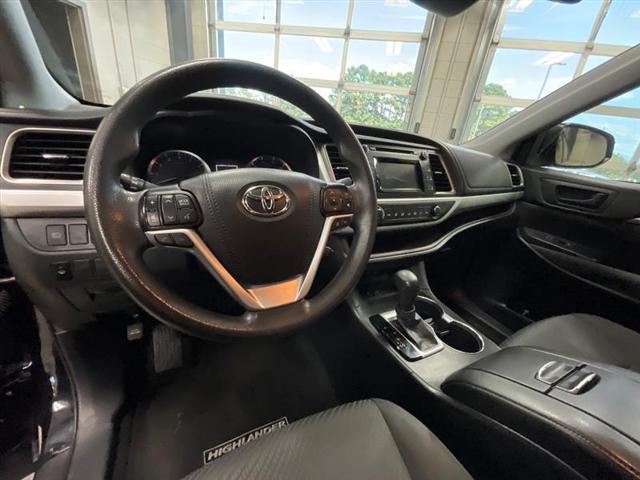 used 2019 Toyota Highlander car, priced at $20,850
