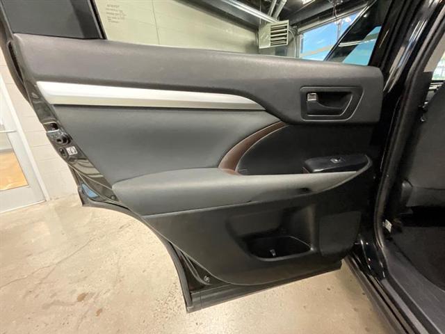 used 2019 Toyota Highlander car, priced at $20,850