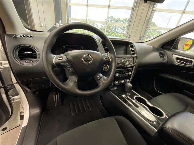 used 2020 Nissan Pathfinder car, priced at $15,850
