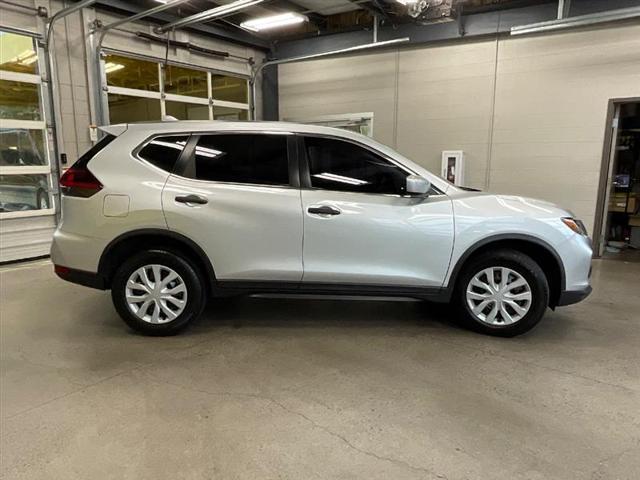 used 2020 Nissan Rogue car, priced at $10,995
