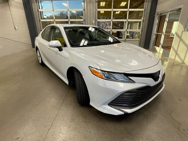 used 2019 Toyota Camry Hybrid car, priced at $18,995